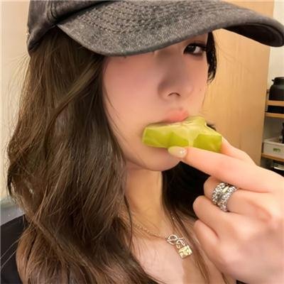 注视我心