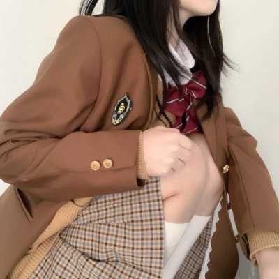 嘎喳嘎喳的鸟